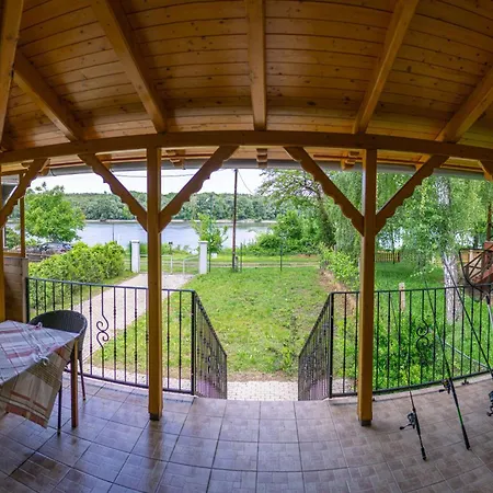 Hébergement de vacances Megafish Camp *